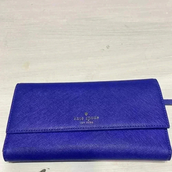 Kate Spade blue tri fold wallet - Picture 3 of 16